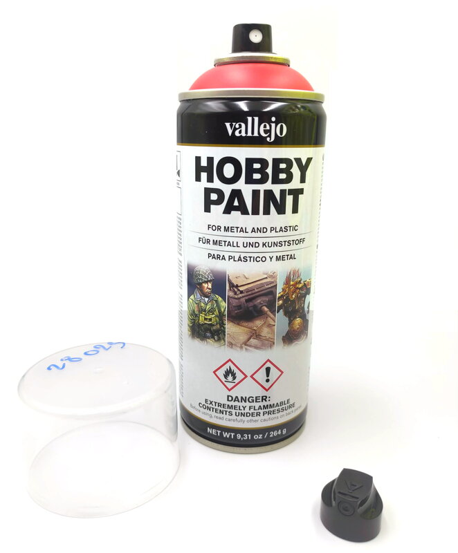 Vallejo Hobby Spray Paint 28023 Bloody Red (400ml)